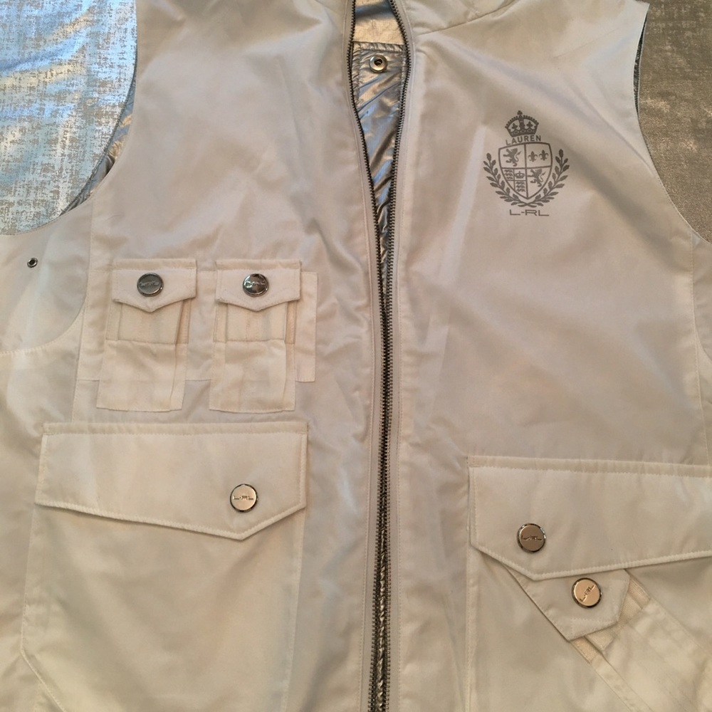Reversible R-R-L Vest - Picture 4 of 12